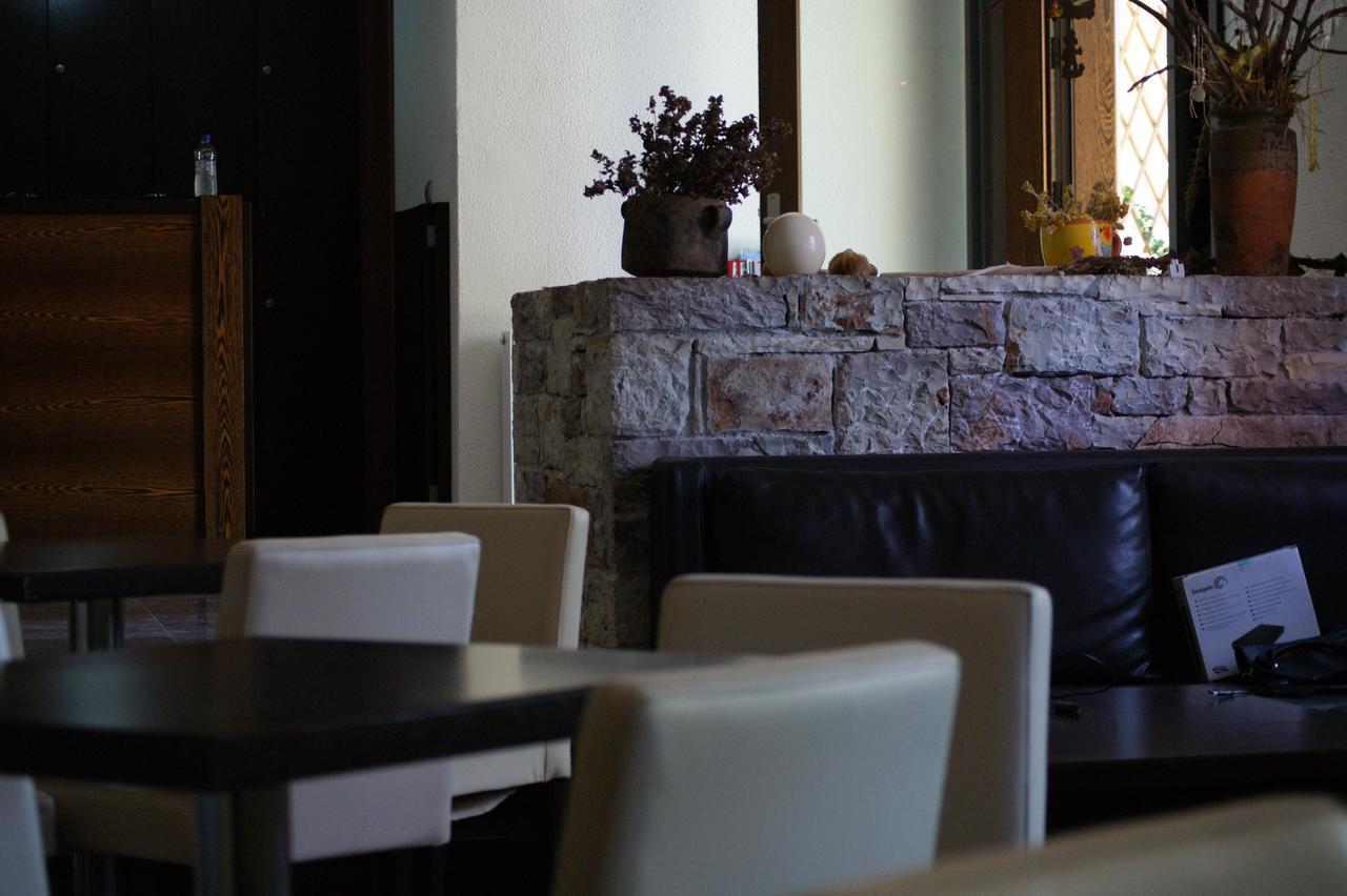 Aposperides Hotel Livadi  Zewnętrze zdjęcie